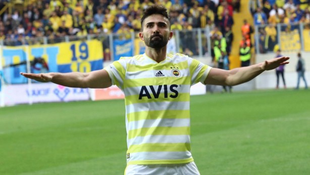 222 milyon Euro’luk Mbappe'yi sahadan silen Hasan Ali Kaldırım Fenerbahçe'den ayrılıyor mu?