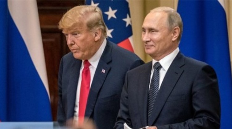 Trump'tan ilginç sözler: Putin beni beğeniyor ama...