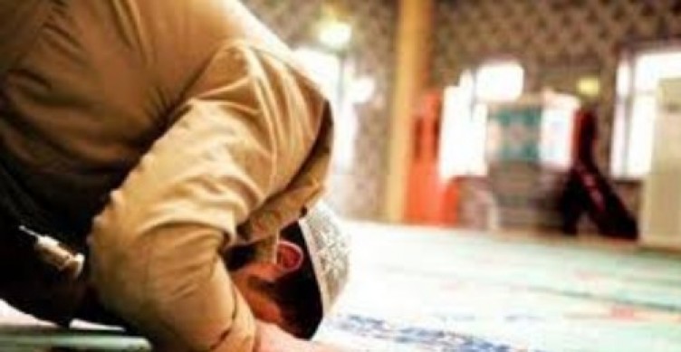 Namazı kabul olunmayan 3 sınıf insan kimlerdir? Dinimiz ile ilgili mutlaka öğrenmeniz gereken bilgiler...