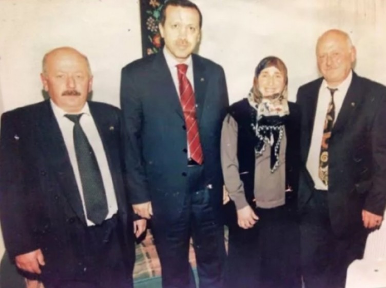 İşte siyasilerin arşivde kalmış bilinmeyen fotoğrafları