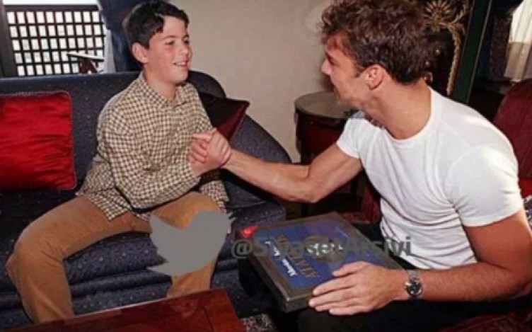 İşte siyasilerin arşivde kalmış bilinmeyen fotoğrafları