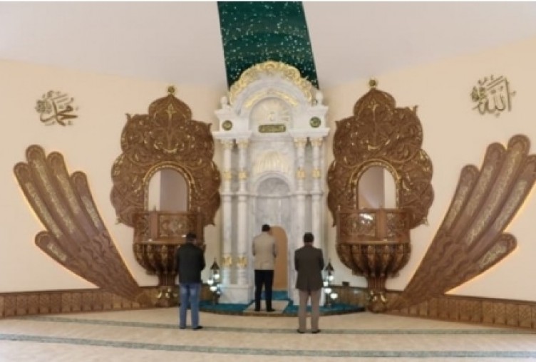 Türkiye'nin ilk ay yıldızlı camisi...! Böylesi başka yerde yok