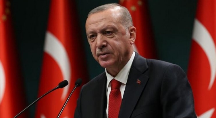 Cumhurbaşkanı Erdoğan yanıtladı: Şehirlerarası seyahat yasağı geldi mi? İşte hafta sonu sokağa çıkma yasağı saatleri