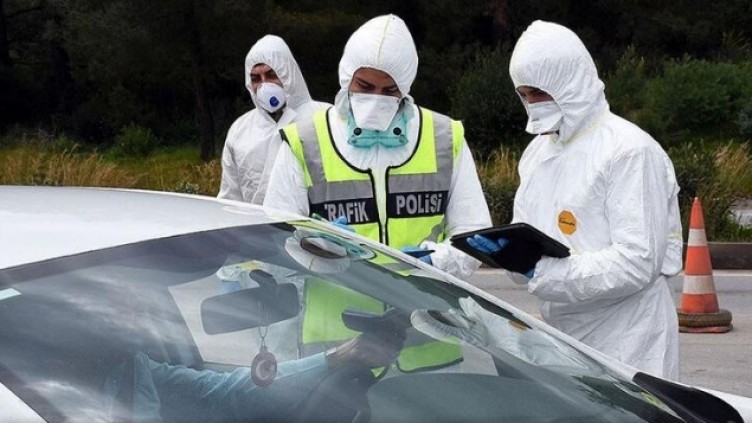 Cumhurbaşkanı Erdoğan yanıtladı: Şehirlerarası seyahat yasağı geldi mi? İşte hafta sonu sokağa çıkma yasağı saatleri