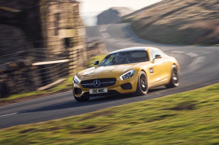 En iyi spor arabalar 2021