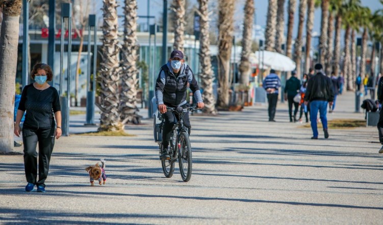 Kış ortasında yaz manzaraları