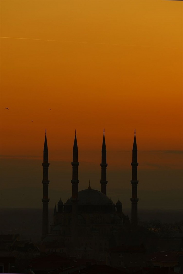 446 yıldır zamana meydan okuyor: Selimiye Camisi