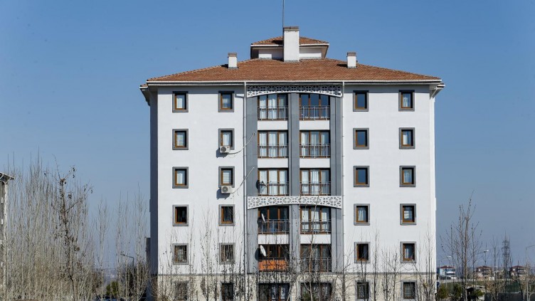 Deprem bölgesindeki TOKİ evleri zarar görmedi