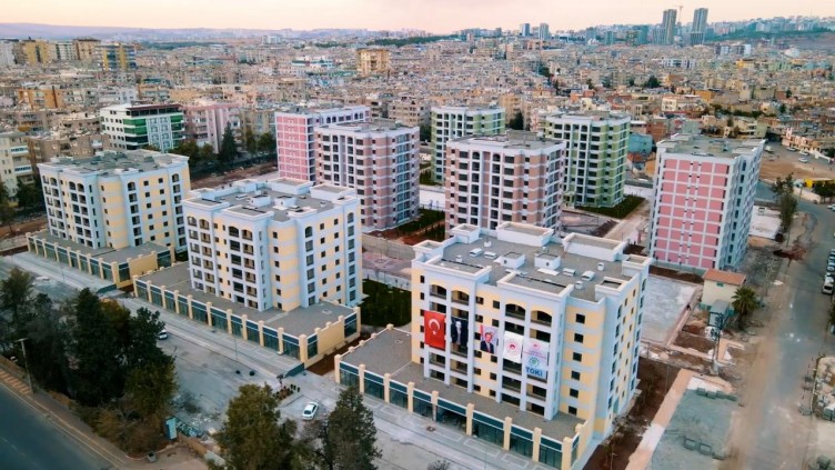 Deprem bölgesindeki TOKİ evleri zarar görmedi