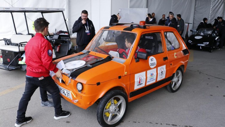 Alternatif Elektrikli Araçlar TEKNOFEST Pistinde