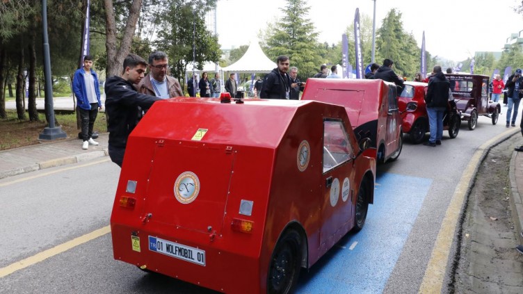 Alternatif Elektrikli Araçlar TEKNOFEST Pistinde