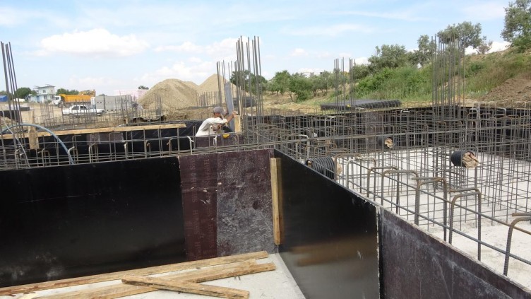 Depremin yıktığı Hatay'da köy evleri yükseliyor