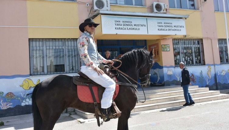 Türkiye sandık başında: Yurttan kareler