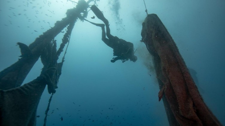 Deniz canlılarının katili: Hayalet ağlar!