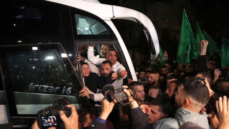 İsrail ile Hamas arasındaki esir takası sürüyor