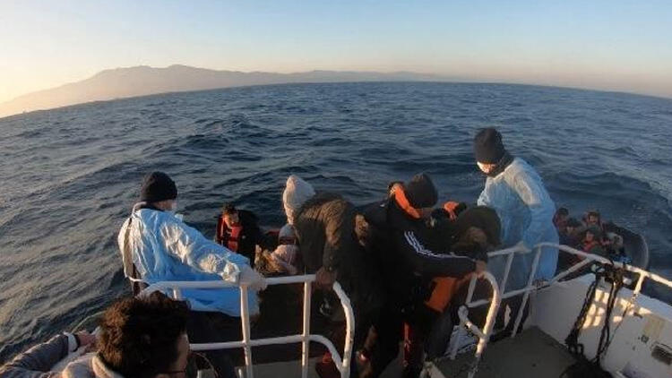 Yunanistan onlarca insanı ölüme terk etti! Türkiye yardıma koştu