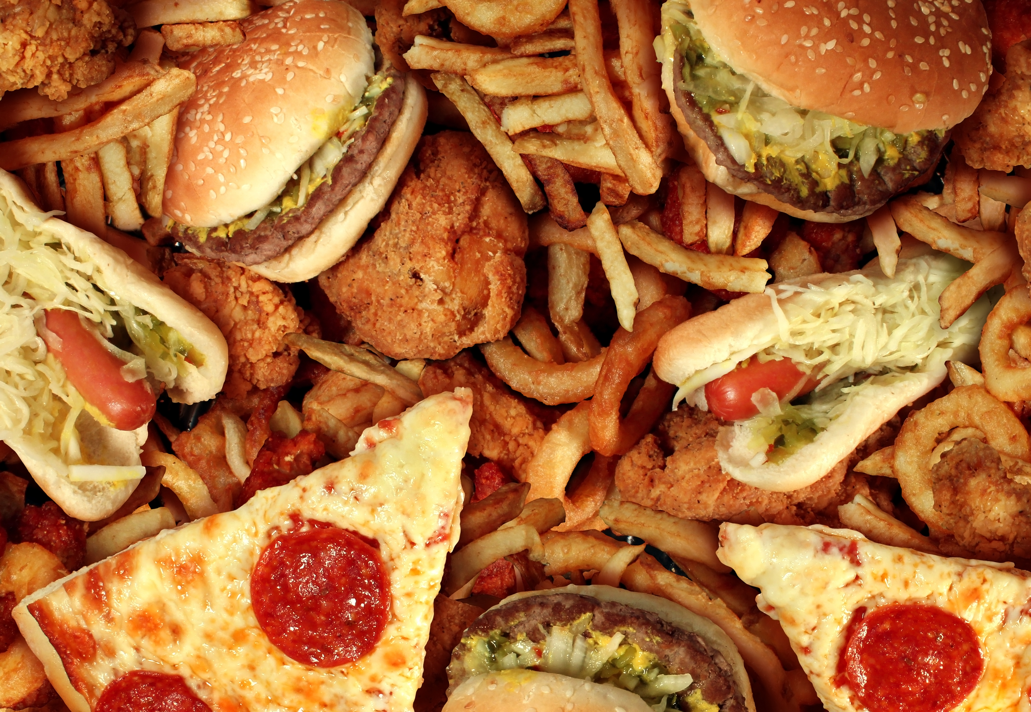 Sağlığa en zararlı 10 yiyecek açıklandı! Bunları yiyen herkesi ilgilendiriyor