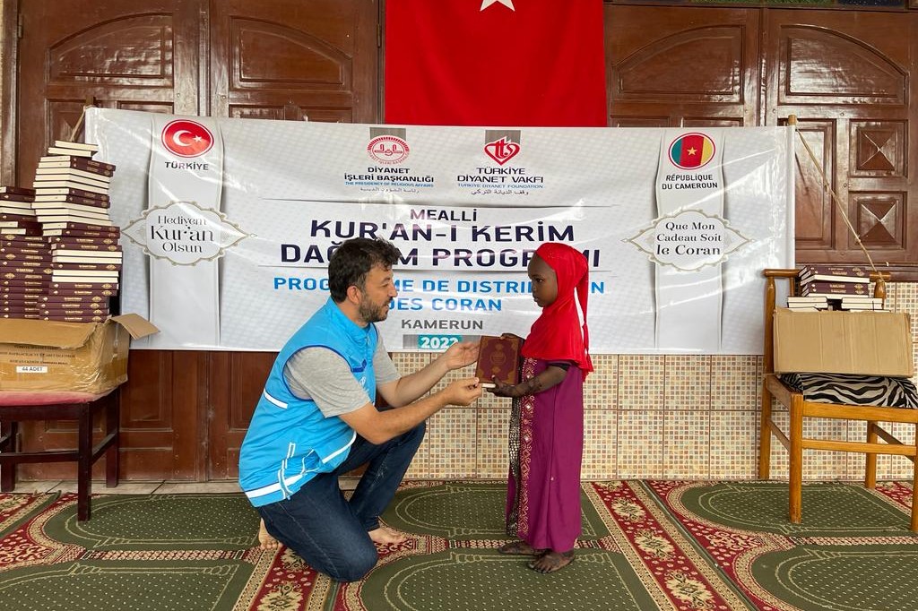 Türkiye Diyanet Vakfı 85 ülkede 1,5 milyon Kur’an-ı Kerim hediye etti