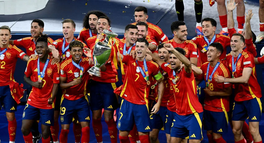 İngiltere'yi yenen İspanya EURO 2024'te şampiyon oldu