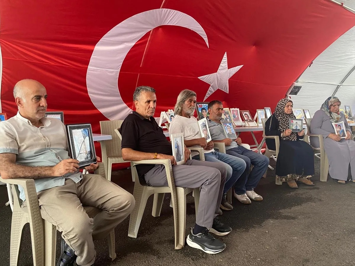 Diyarbakır'da evlat nöbeti