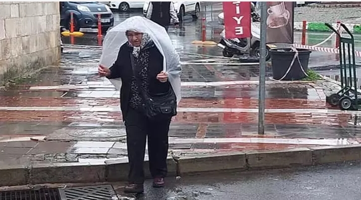 Kırklareli'de sağanak etkili oldu