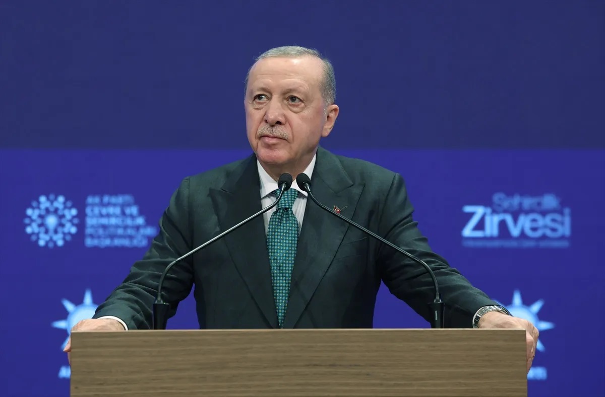 Cumhurbaşkanı Erdoğan: Metropollerimizde fetret dönemi yaşanıyor