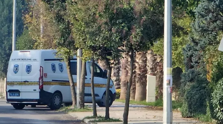 Villada bilinçleri kapalı halde bulunan Filistin uyruklu 2 kişi, hastanede öldü