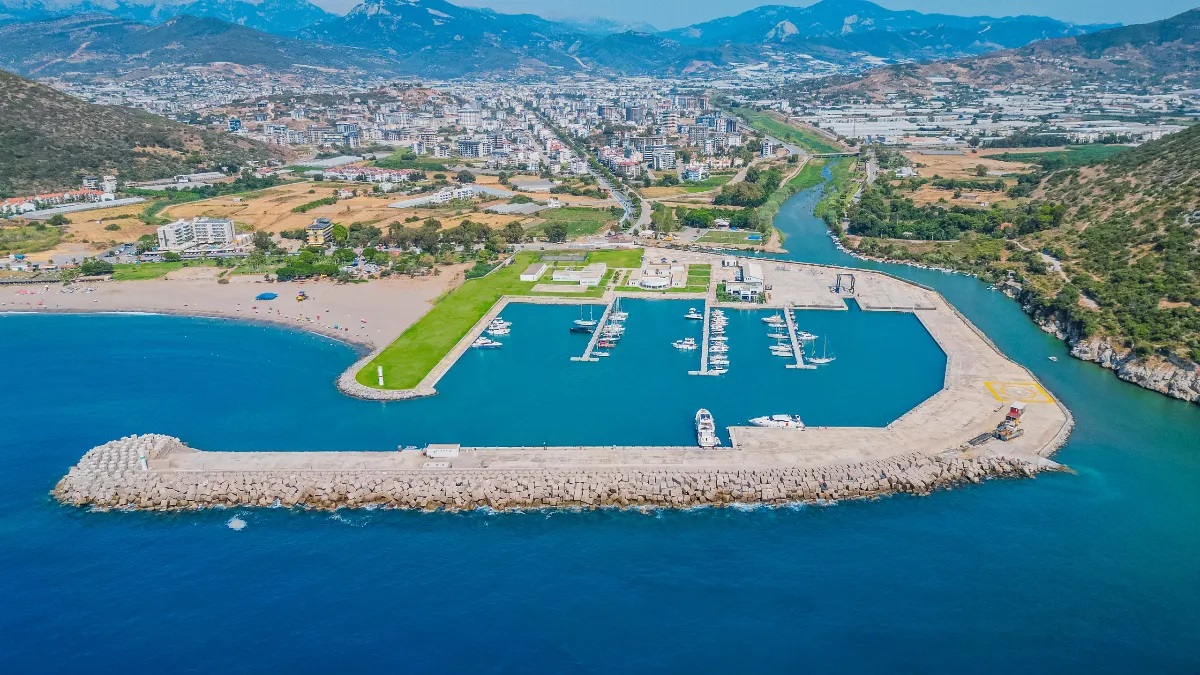 Gazipaşa Yat Limanı'nın resmi açılışı yarın