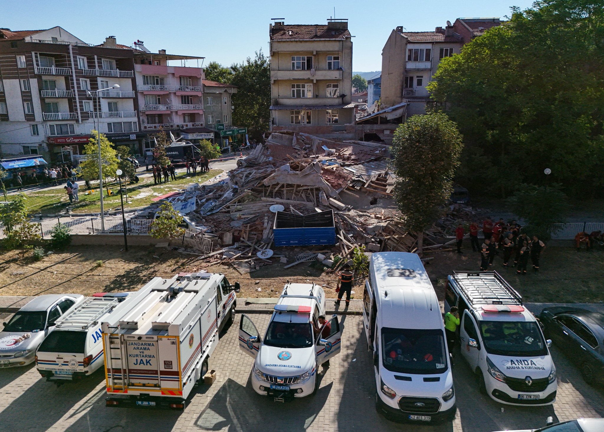Sındırgı üç ayda Türkiye'nin yıllık deprem ortalamasının yüzde 60'ını yaşadı