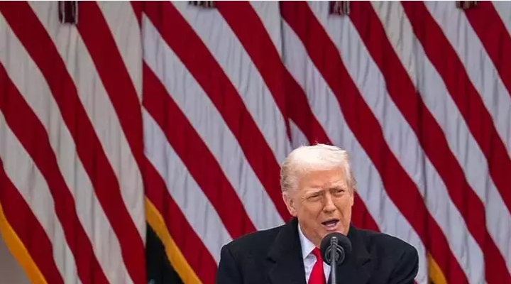 Trump: Tüm üçüncü dünya ülkelerinden gelen göçü kalıcı olarak durduracağım