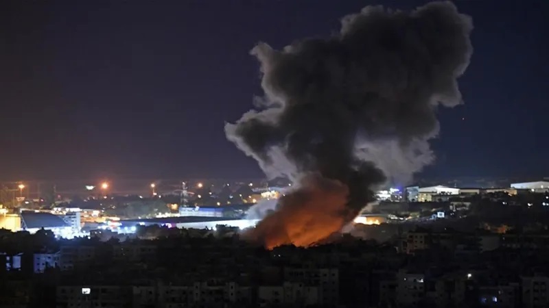 Şam’daki Mezze Askeri Havaalanı’na havanlı saldırı