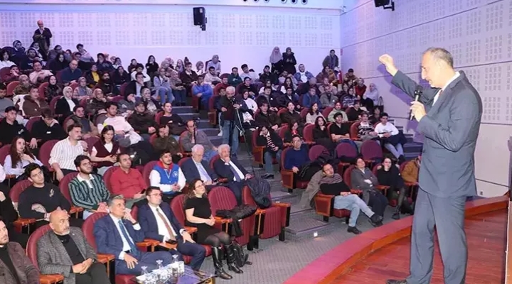 ‘Uzay sektörü 650 milyar dolar seviyesinde’