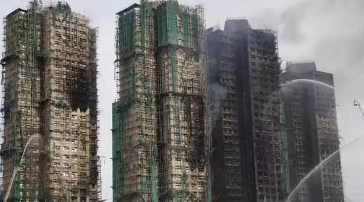 Hong Kong'da Tai Po yangınında hayatını kaybedenlerin sayısı 159’a yükseldi