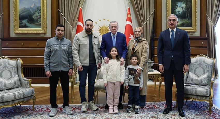 Cumhurbaşkanı Erdoğan, Gazze'de hayatını kaybeden Hind Rajab'ın ailesini kabul etti