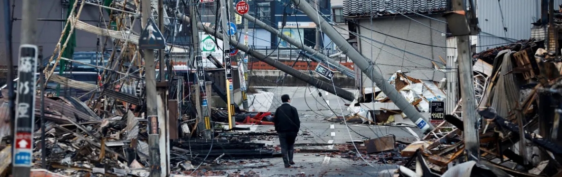 Japonya 7.6 büyüklüğünde depremle sarsıldı