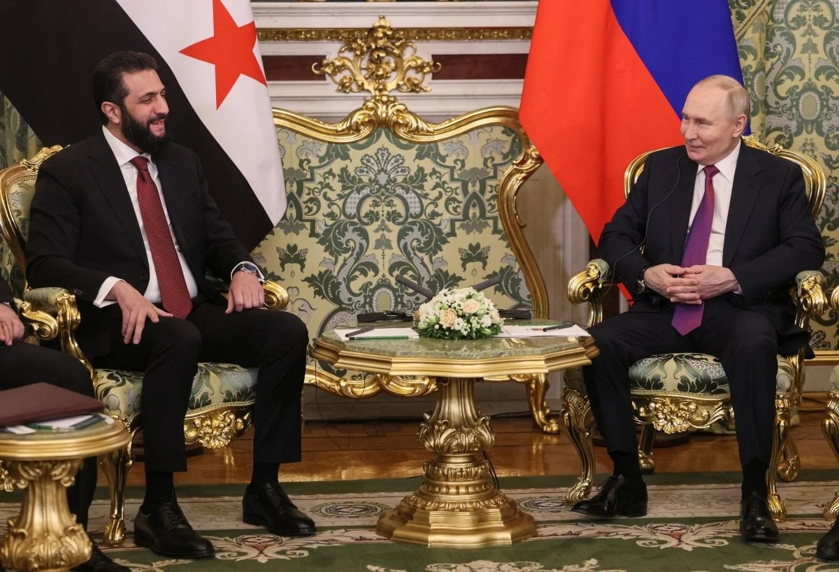 Ahmed Şara ile Vladimir Putin bir araya geldi