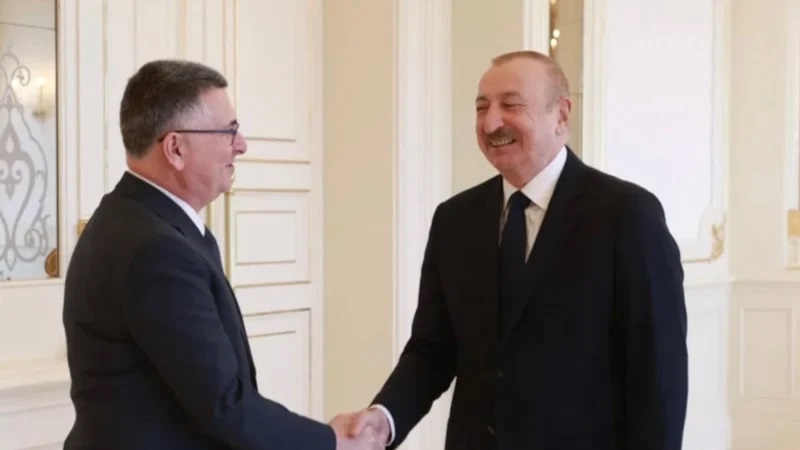İlham Aliyev, İsrail Dışişleri Bakanı Gideon Saar'ı kabul etti
