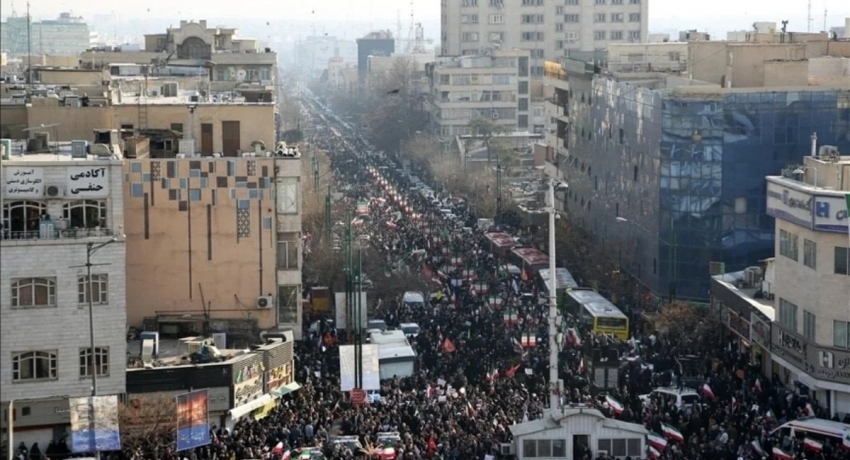 İran'daki olaylarda ölenlerin sayısı 6 bini aştı