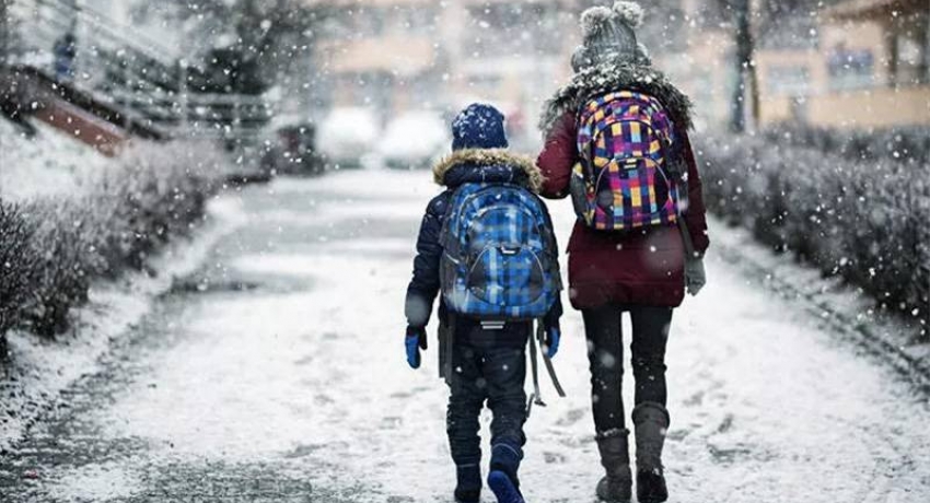 İstanbul'da okullar tatil edildi