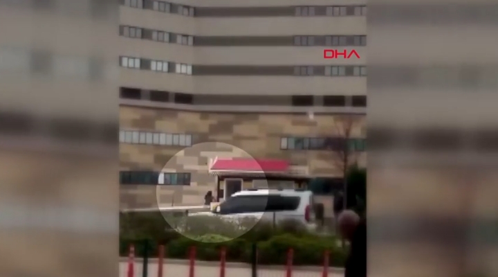 Taksiye binemediği için durağın camlarını kıran kadın serbest bırakıldı