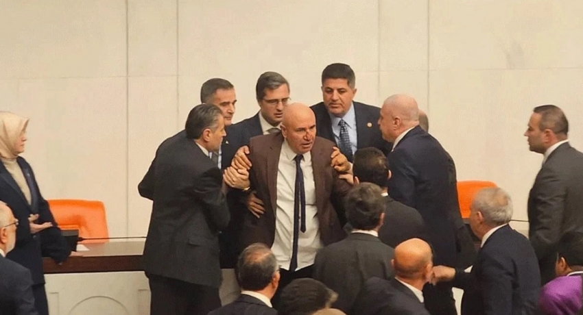 CHP'li Mahmut Tanal'dan Osman Gökçek'e: Döveceğim onu