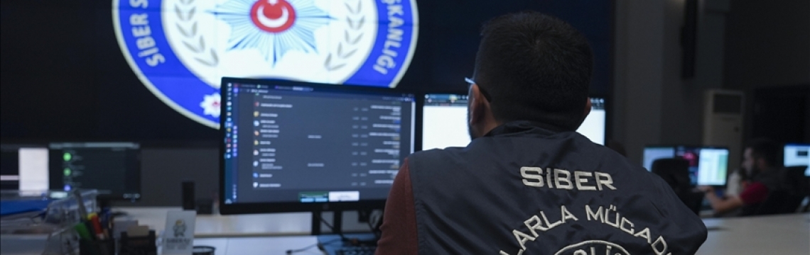Emniyet, siber suçlarla mücadele kapsamında son bir haftada 28 ilde 350 şüpheliyi yakaladı