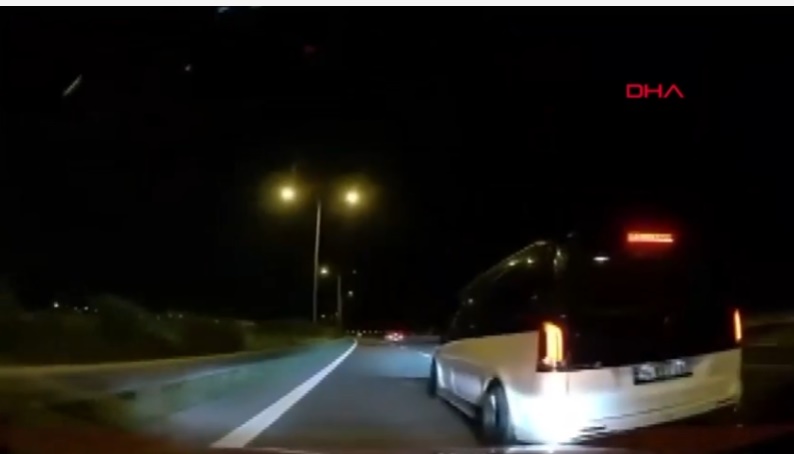 İzmir’de aracının önünü kesip, saldırı amacıyla inen sürücüye 380 bin lira ceza