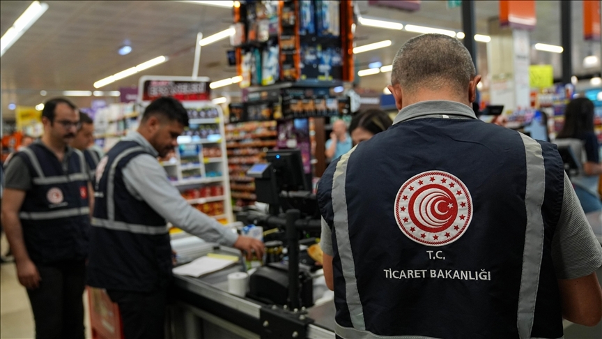 Ticaret Bakanlığından tüketicilere "alışverişte raf ile kasa fiyatını karşılaştırın" uyarısı