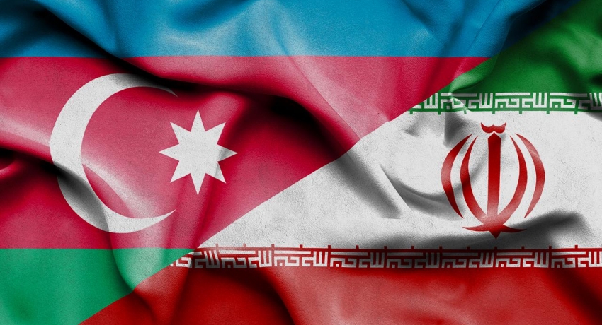 Azerbaycan İran'daki diplomatlarını geri çekti