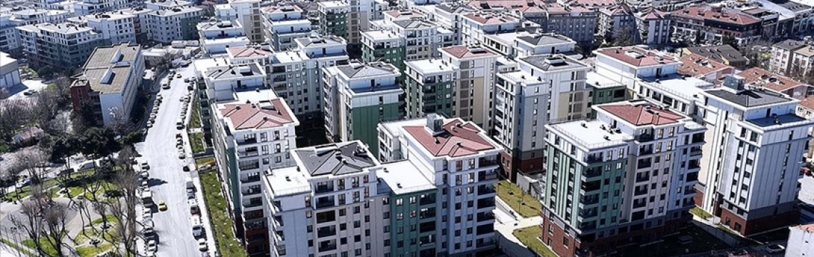 Bakan Kurum, kentsel dönüşümle yenilenen İstanbul'daki Tozkoparan Mahallesi'ni paylaştı