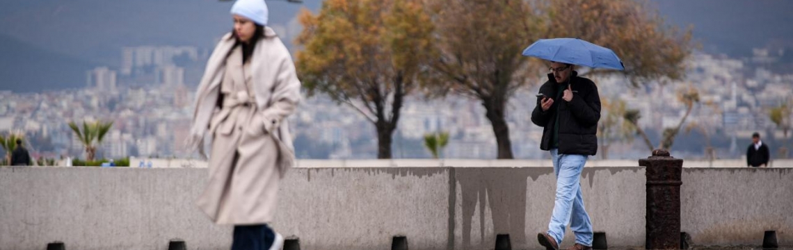 Hafta sonu yağışlı hava geri dönüyor