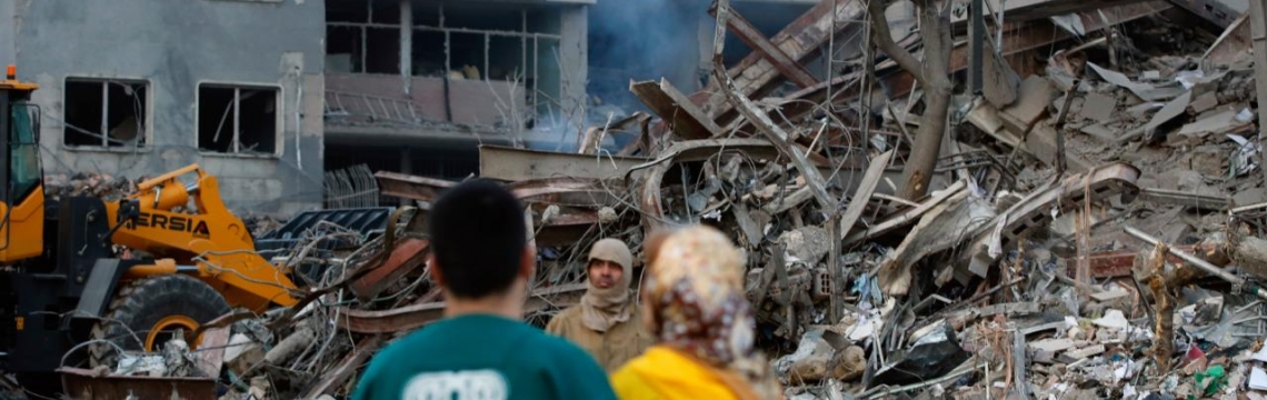 İran: ABD-İsrail saldırılarında hayatını kaybedenlerin sayısı 867’ye yükseldi