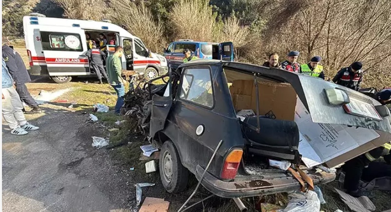 Kamyon ile otomobil çarpıştı: 1 ölü, 5 yaralı