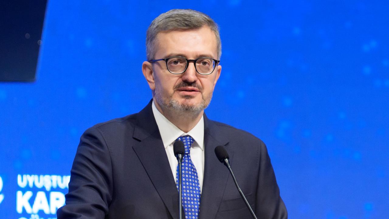 İletişim Başkanı Duran: İç cepheyi hedef alan 41 sosyal medya hesabı erişime kapatıldı